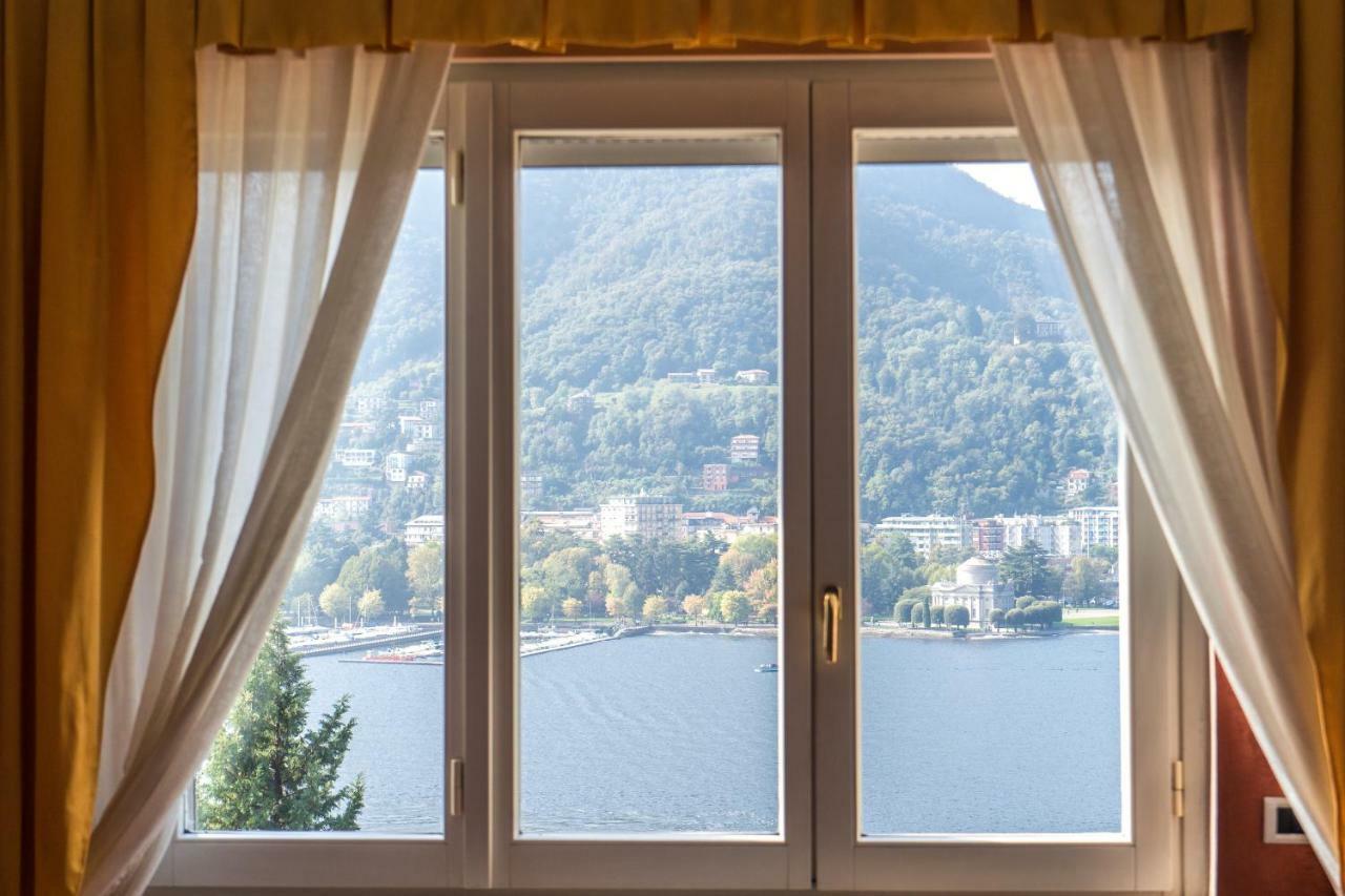 Lo Specchio Sul Lago - The House Of Travelers Комо Экстерьер фото
