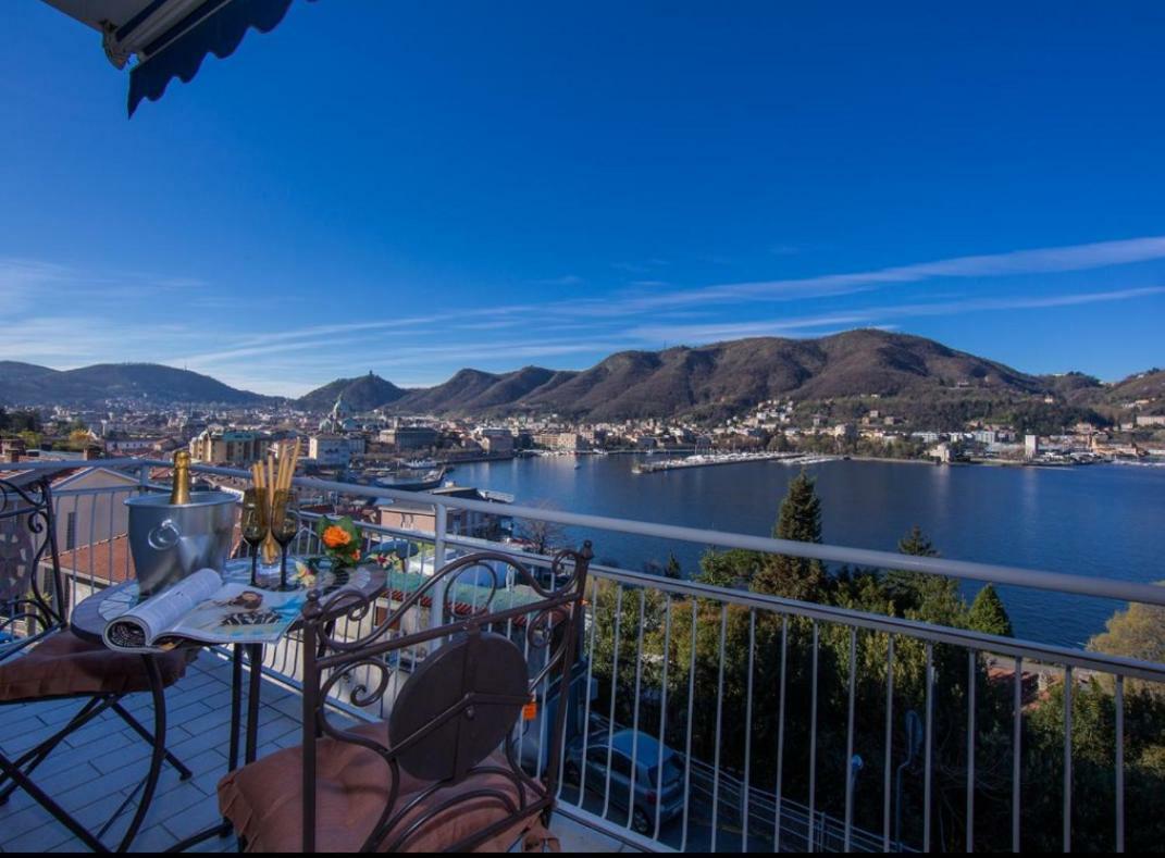 Lo Specchio Sul Lago - The House Of Travelers Комо Экстерьер фото